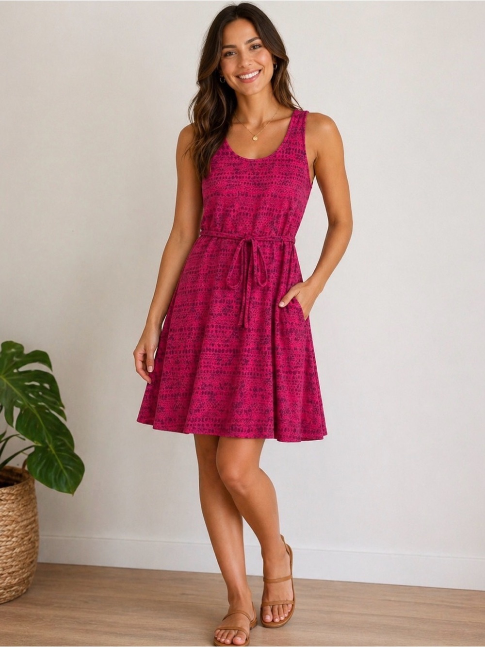 Mountain Hardwear sleeveless dryspun batika midi dress